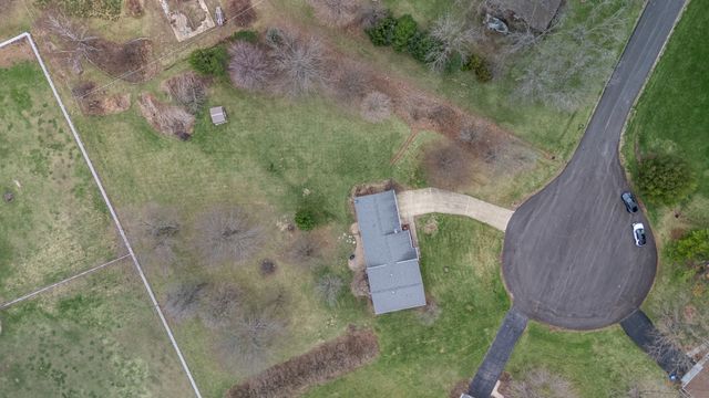 2S456 Cedar Court, Elburn, IL 60119