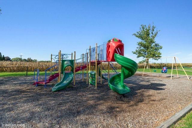 2S456 Cedar Court, Elburn, IL 60119