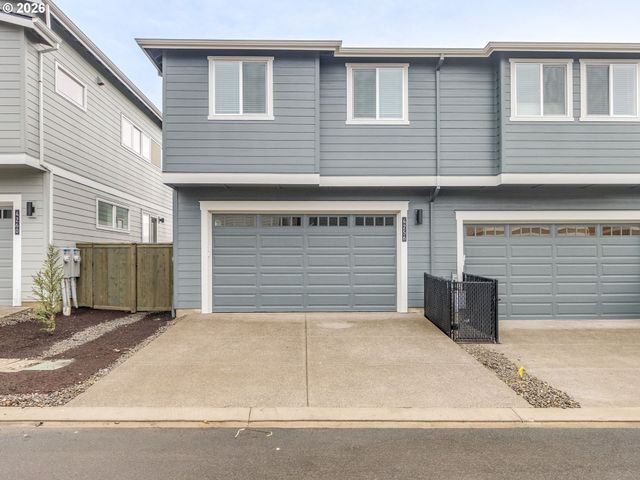 4256 Se CENTURY Blvd, Hillsboro, OR 97123