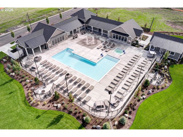 4256 Se CENTURY Blvd, Hillsboro, OR 97123