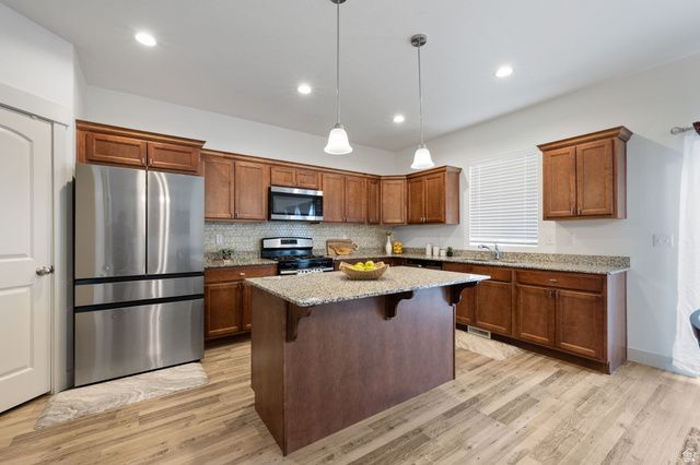 12367 S EOVALDI DR, Herriman, UT 84096
