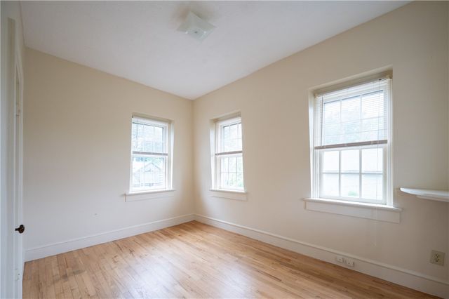 10 Hendricks Street, South Kingstown, RI 02879