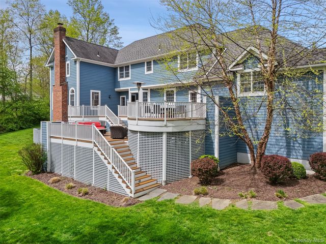 4 Fieldstone Drive, Katonah, NY 10536