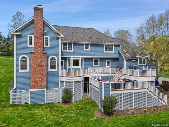 4 Fieldstone Drive, Katonah, NY 10536