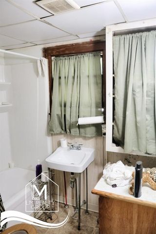 190 W Dale Avenue, Muskegon, MI 49441