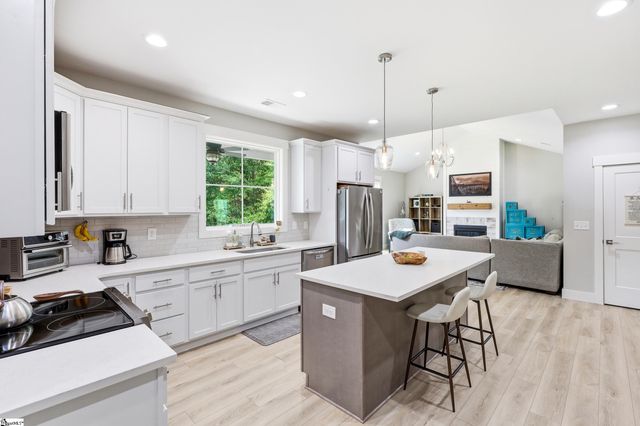 400 Terra Plains Drive, Greer, SC 29651