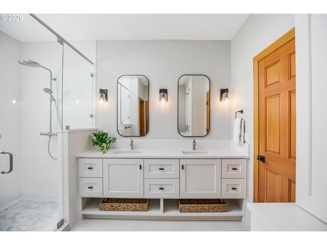 11775 Se William Otty Rd, Happy Valley, OR 97086