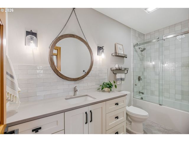 11775 Se William Otty Rd, Happy Valley, OR 97086