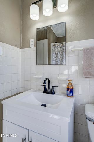 2528 Russell Street, Kingsport, TN 37660