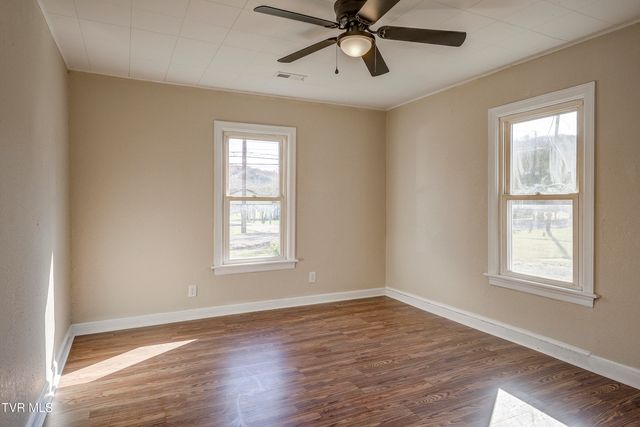 2528 Russell Street, Kingsport, TN 37660