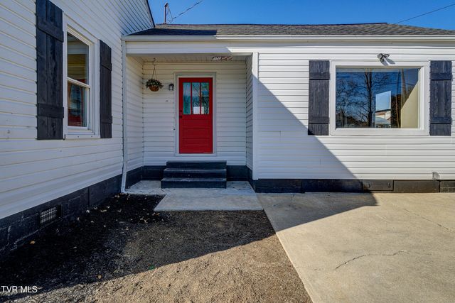 2528 Russell Street, Kingsport, TN 37660