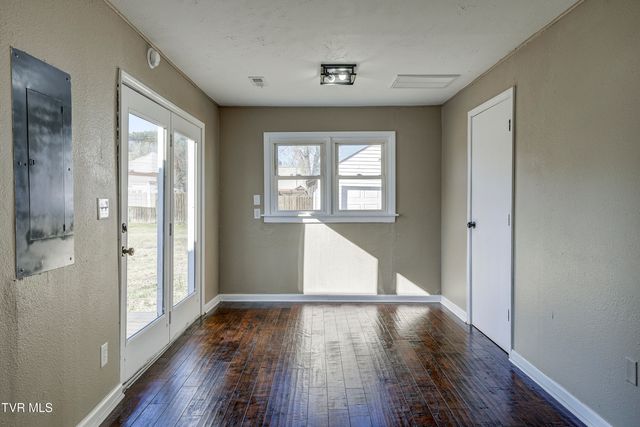 2528 Russell Street, Kingsport, TN 37660