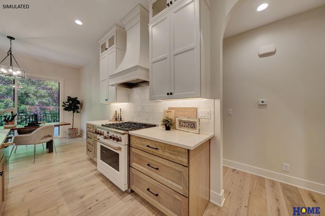 9210 Triana Lane, Lincoln, NE 68510