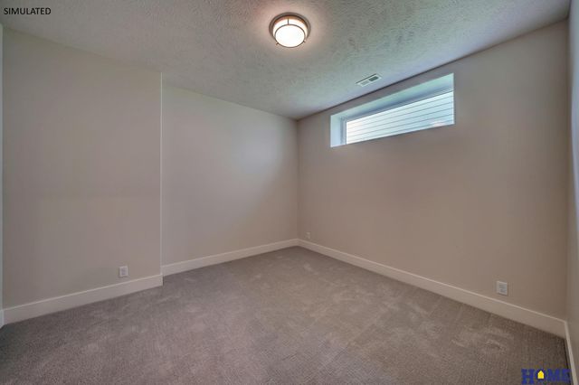 9210 Triana Lane, Lincoln, NE 68510