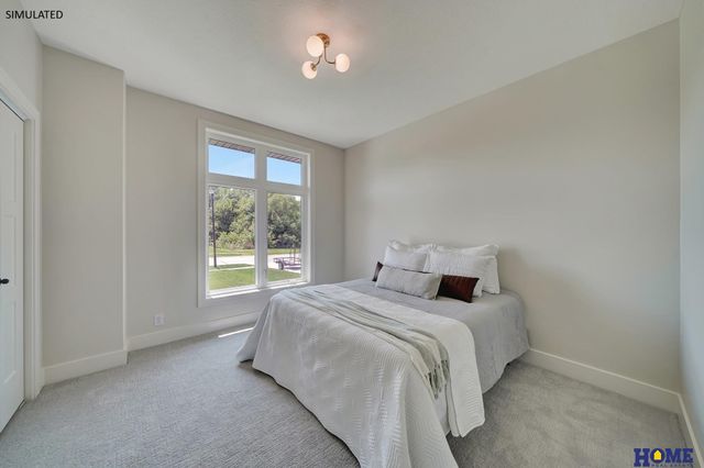 9210 Triana Lane, Lincoln, NE 68510
