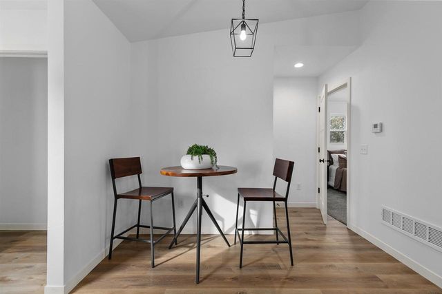 305 W SMITH AVENUE, Oshkosh, WI 54901