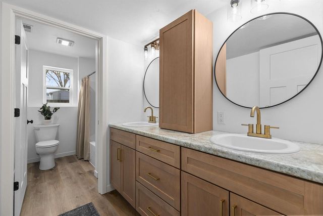 305 W SMITH AVENUE, Oshkosh, WI 54901