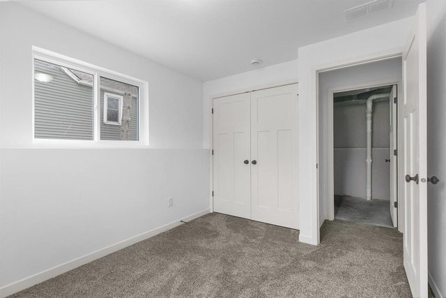 305 W SMITH AVENUE, Oshkosh, WI 54901