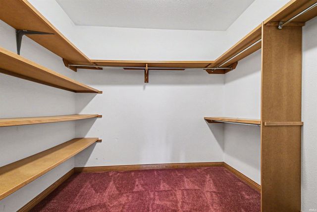 14244 Northampton Drive, Granger, IN 46530