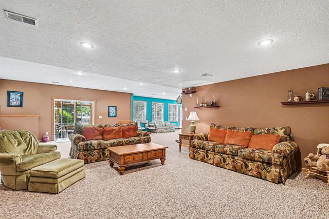 14244 Northampton Drive, Granger, IN 46530