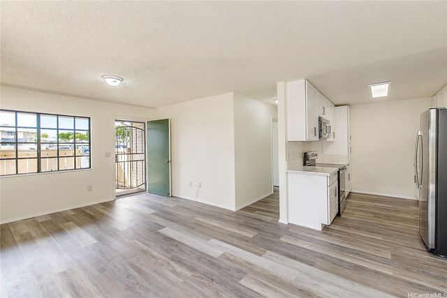 91-1022 Kaiau Avenue 3B, Kapolei, HI 96707