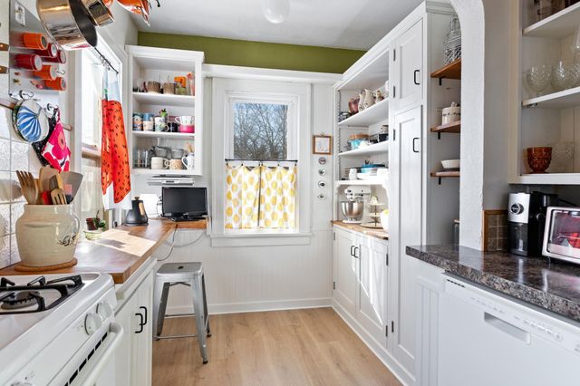 4348 14th Avenue S, Minneapolis, MN 55407