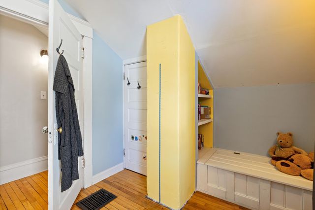 4348 14th Avenue S, Minneapolis, MN 55407