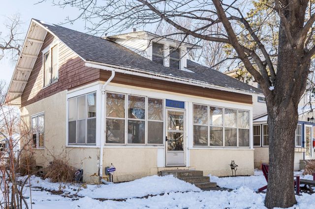 4348 14th Avenue S, Minneapolis, MN 55407