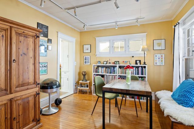 4348 14th Avenue S, Minneapolis, MN 55407