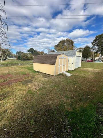 717 73rd ST, Newport News, VA 23605