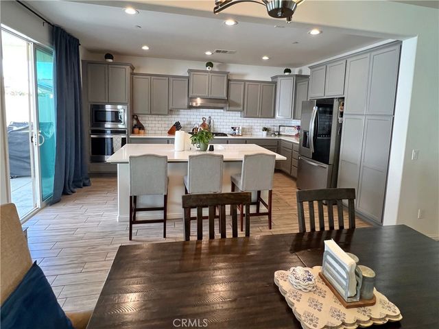 14206 Everton, Bakersfield, CA 93311