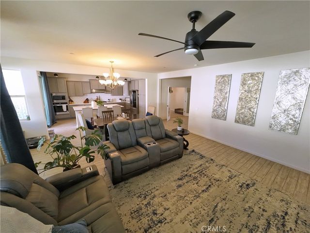 14206 Everton, Bakersfield, CA 93311