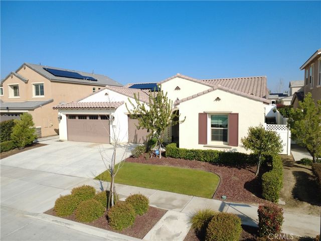 14206 Everton, Bakersfield, CA 93311