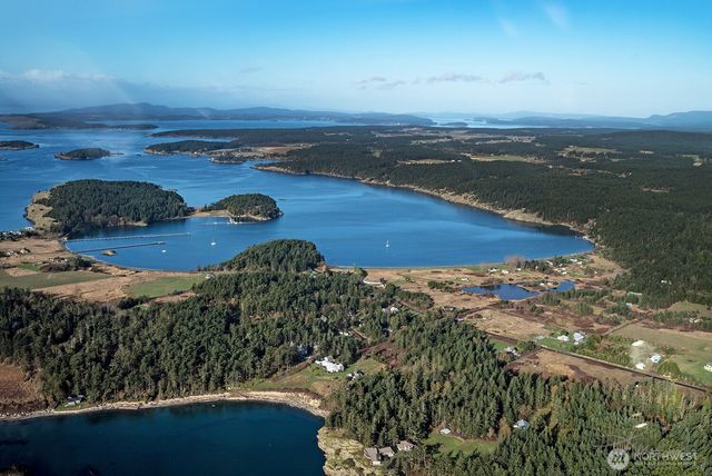24 Starboard Road, Lopez Island, WA 98261