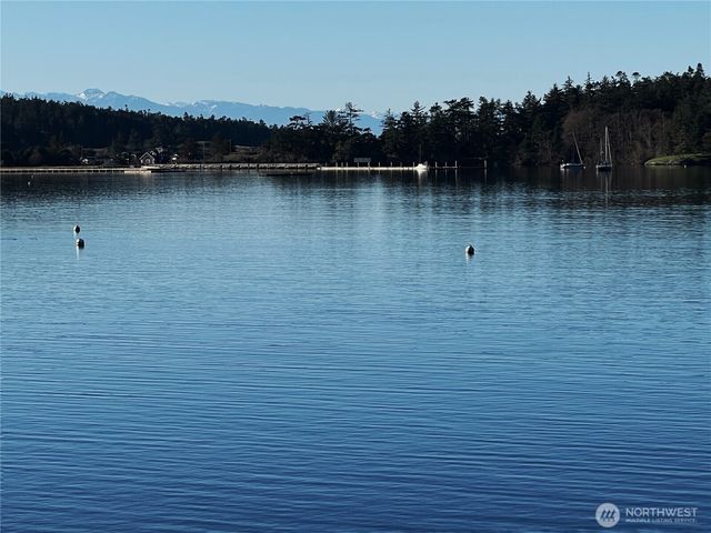 24 Starboard Road, Lopez Island, WA 98261