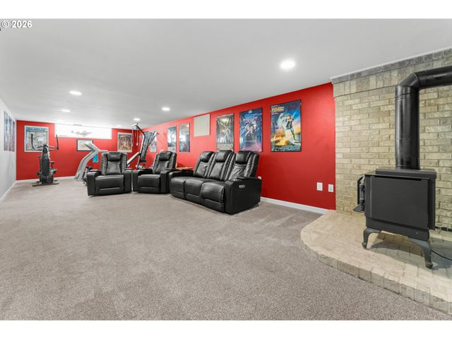 7017 Ne SACRAMENTO St, Portland, OR 97213