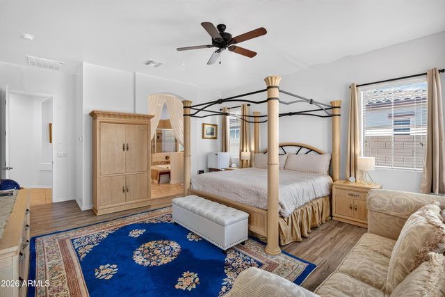 1481 S CARRIAGE Lane, Chandler, AZ 85286