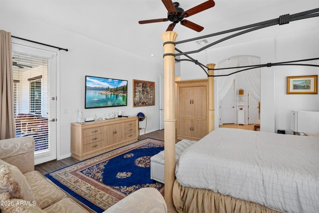 1481 S CARRIAGE Lane, Chandler, AZ 85286