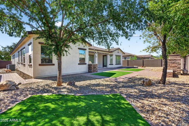 1481 S CARRIAGE Lane, Chandler, AZ 85286