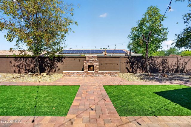 1481 S CARRIAGE Lane, Chandler, AZ 85286