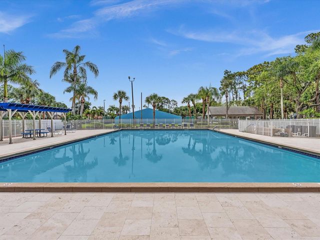 5610 Dewberry Way, West Palm Beach, FL 33415