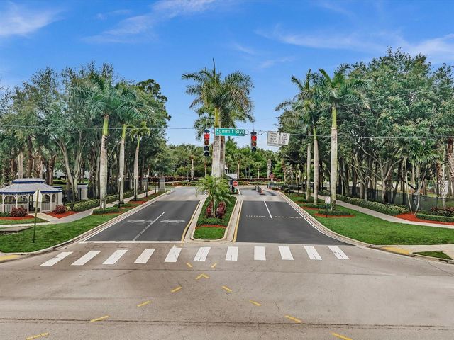 5610 Dewberry Way, West Palm Beach, FL 33415