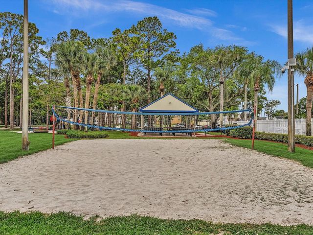 5610 Dewberry Way, West Palm Beach, FL 33415