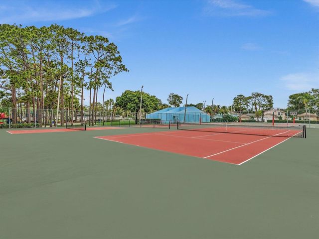 5610 Dewberry Way, West Palm Beach, FL 33415