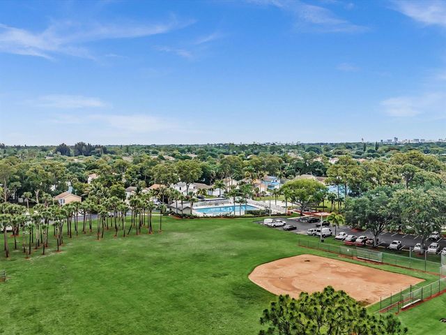5610 Dewberry Way, West Palm Beach, FL 33415