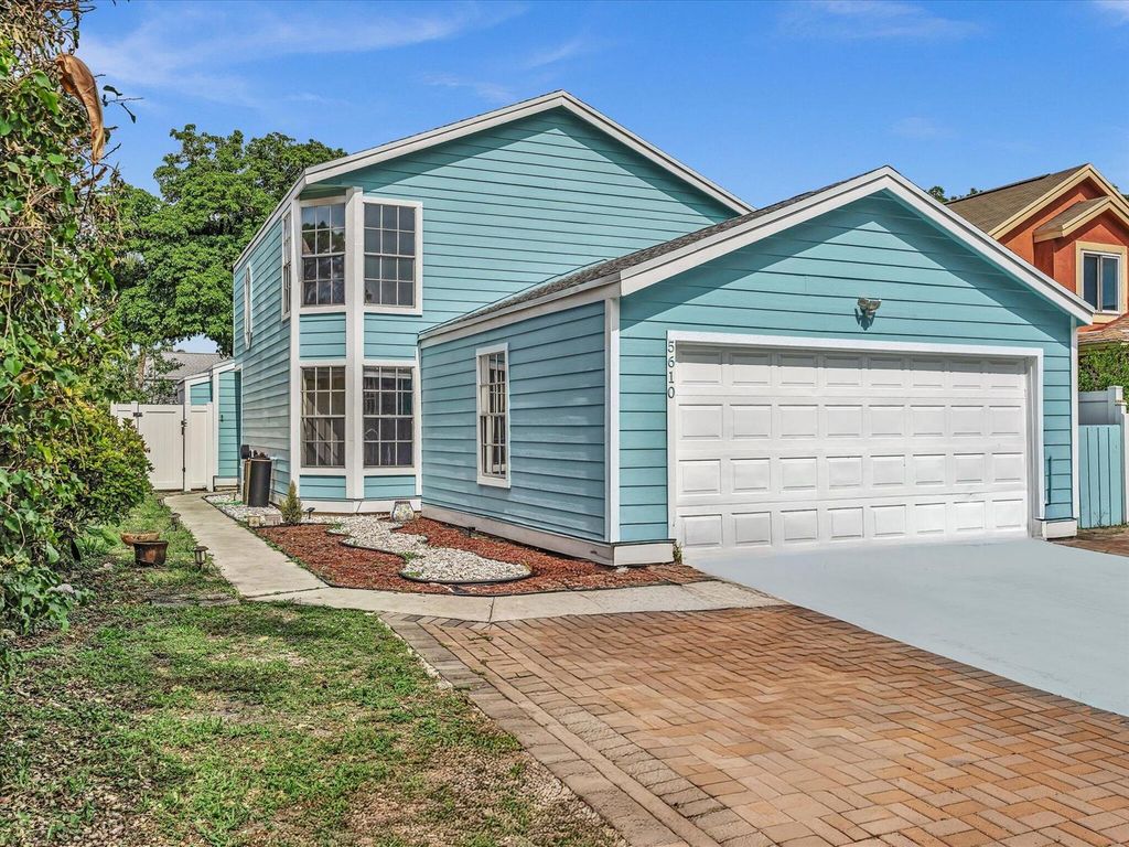 5610 Dewberry Way, West Palm Beach, FL 33415