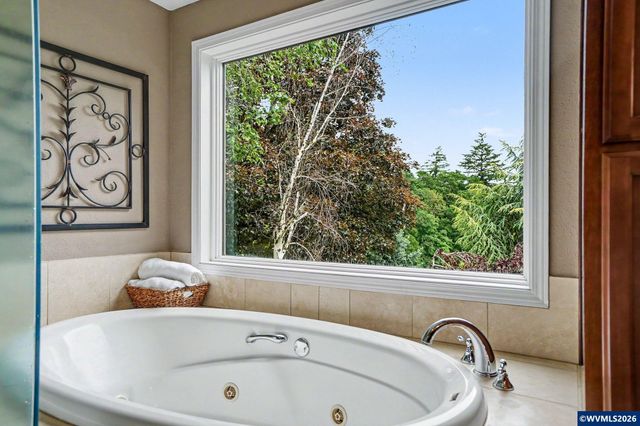 3876 Kalakala Cir S, Salem, OR 97306