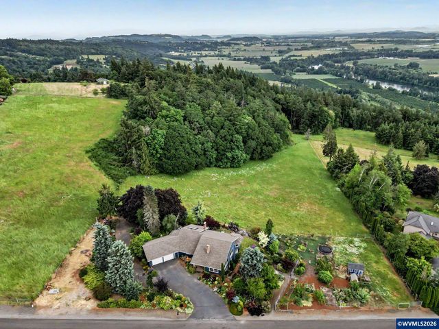 3876 Kalakala Cir S, Salem, OR 97306