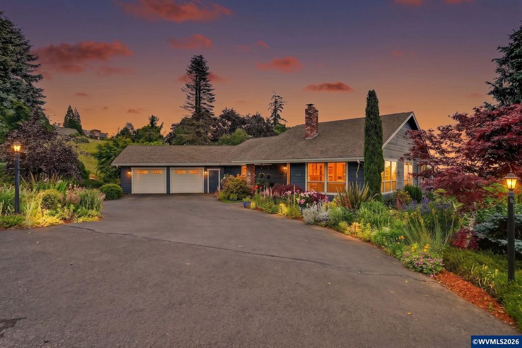 3876 Kalakala Cir S, Salem, OR 97306