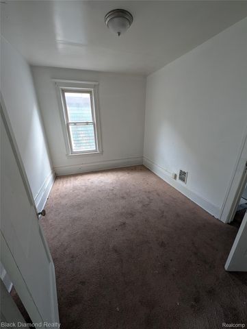 3049 Montclair Street, Detroit, MI 48214